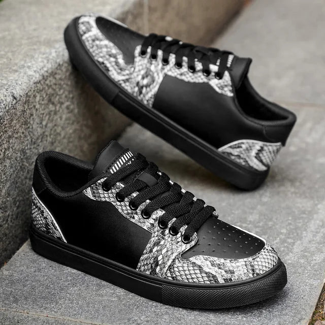 Vesper Low-Top Sneaker
