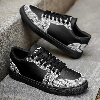 Vesper Low-Top Sneaker