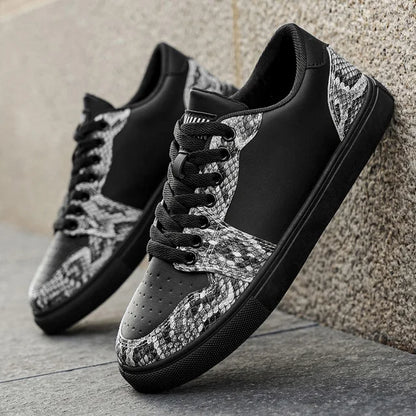 Vesper Low-Top Sneaker