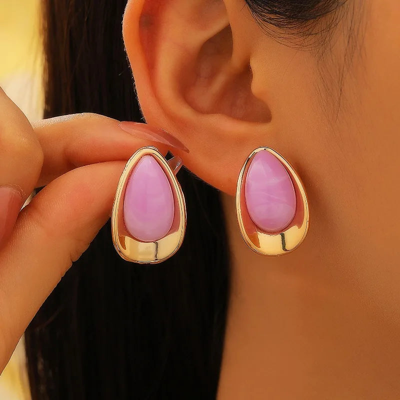 Rosée Teardrop Studs