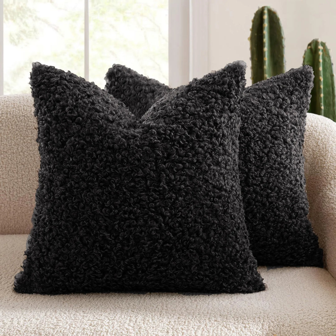 Sola Bouclé Pillow Cover