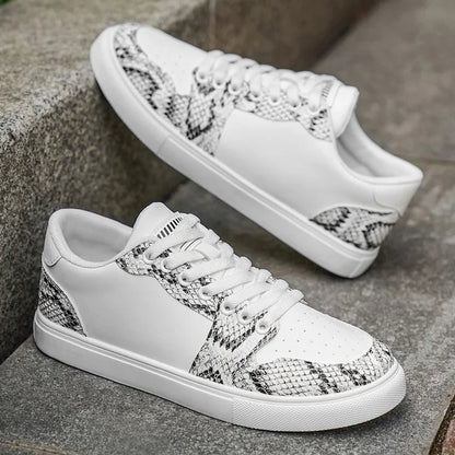Vesper Low-Top Sneaker