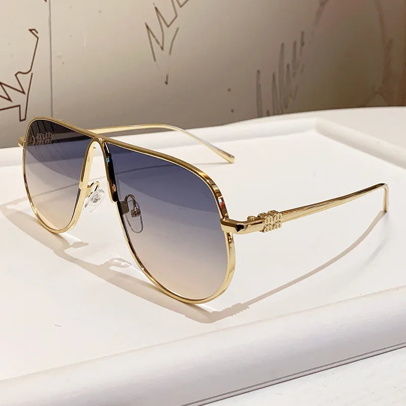 The Sofía Aviator