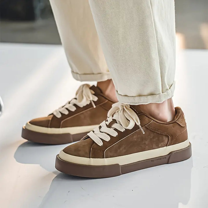 Maverick Retro Low Tops