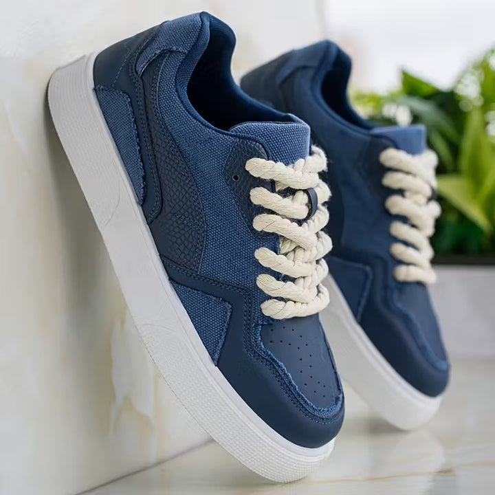 Brixon Canvas Sneakers