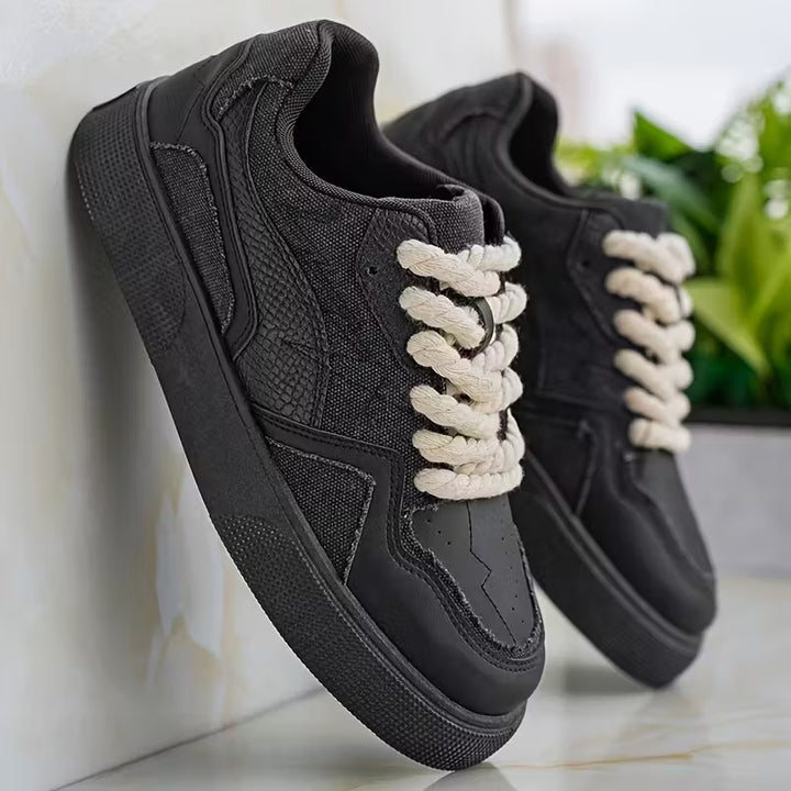Brixon Canvas Sneakers