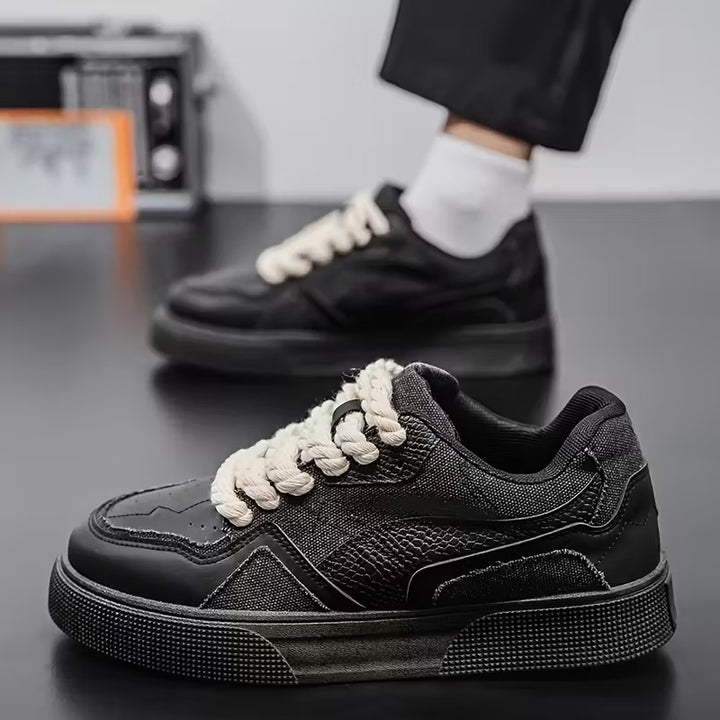 Brixon Canvas Sneakers