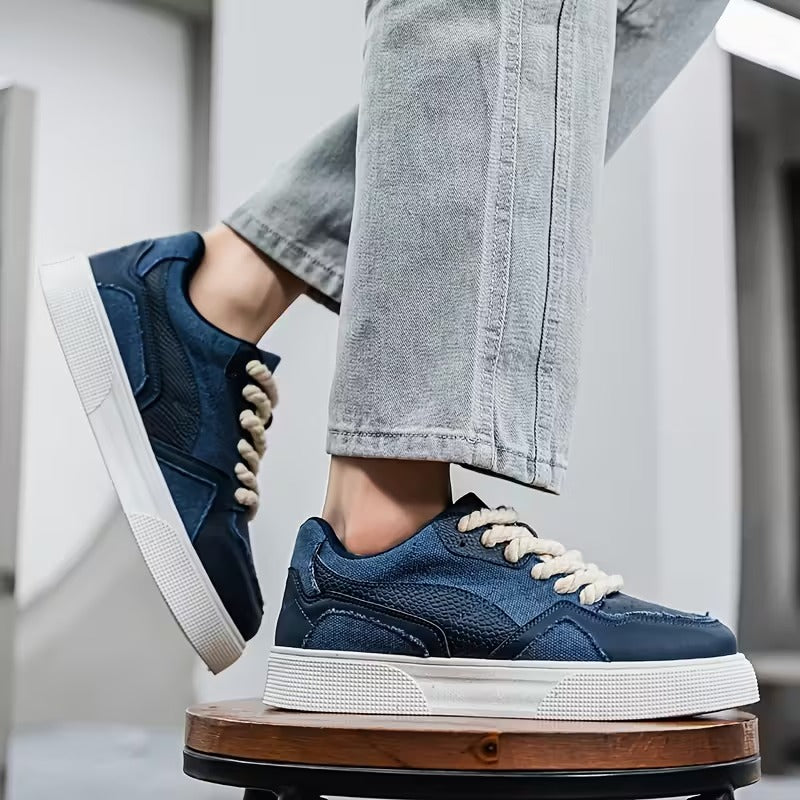 Brixon Canvas Sneakers