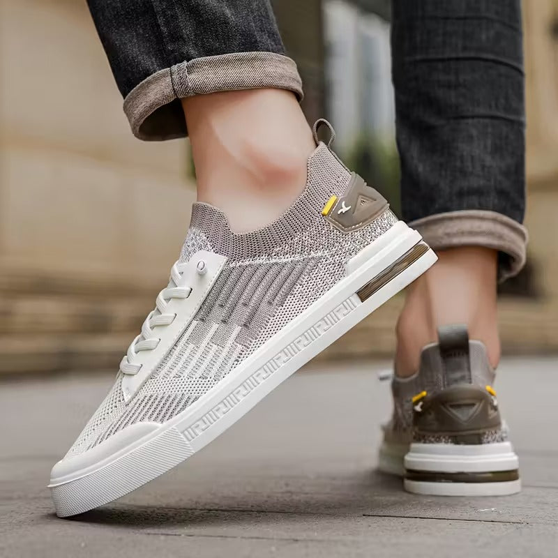 Axel Motion Sneakers