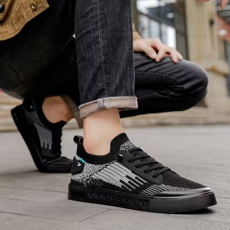 Axel Motion Sneakers