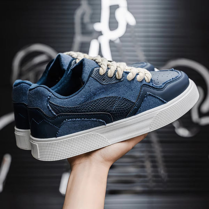Brixon Canvas Sneakers