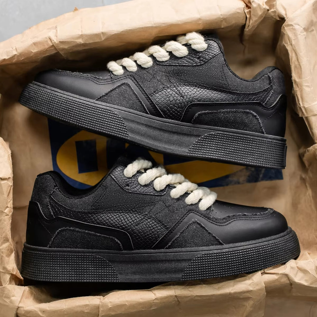 Brixon Canvas Sneakers