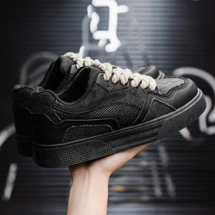 Brixon Canvas Sneakers