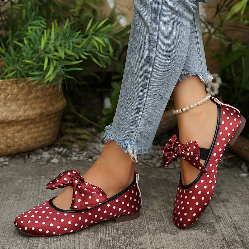 Jolie Dot Flats