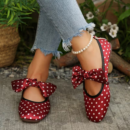 Jolie Dot Flats